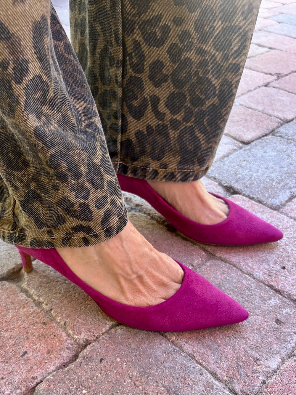 Tory Burch Purple Suede High Heel Pumps Size 8.5 - Picture 3 of 10